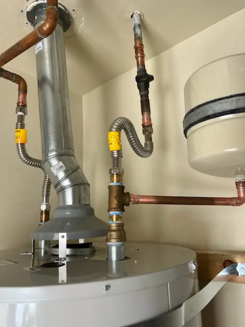 Water heater installation and plumbing repair in Beverly Hills